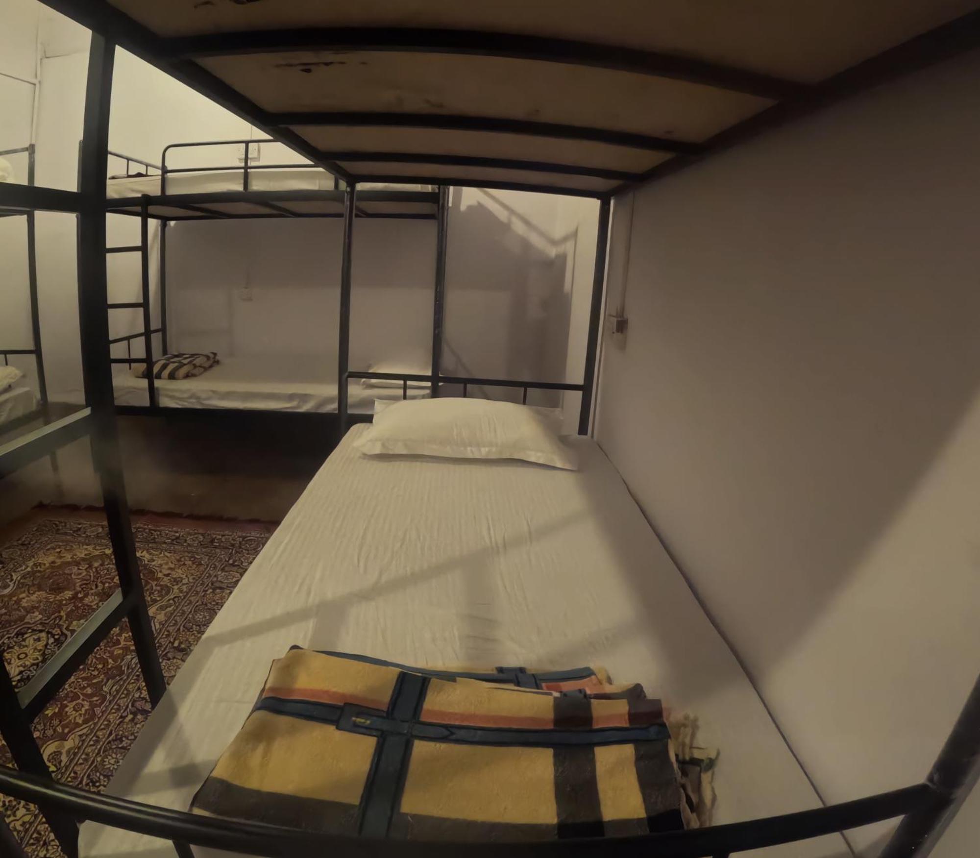 Streetmates Hostel Анжуна Экстерьер фото